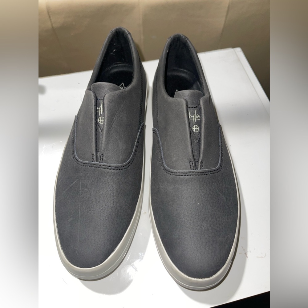Dylan Huff like new shoes 6.5